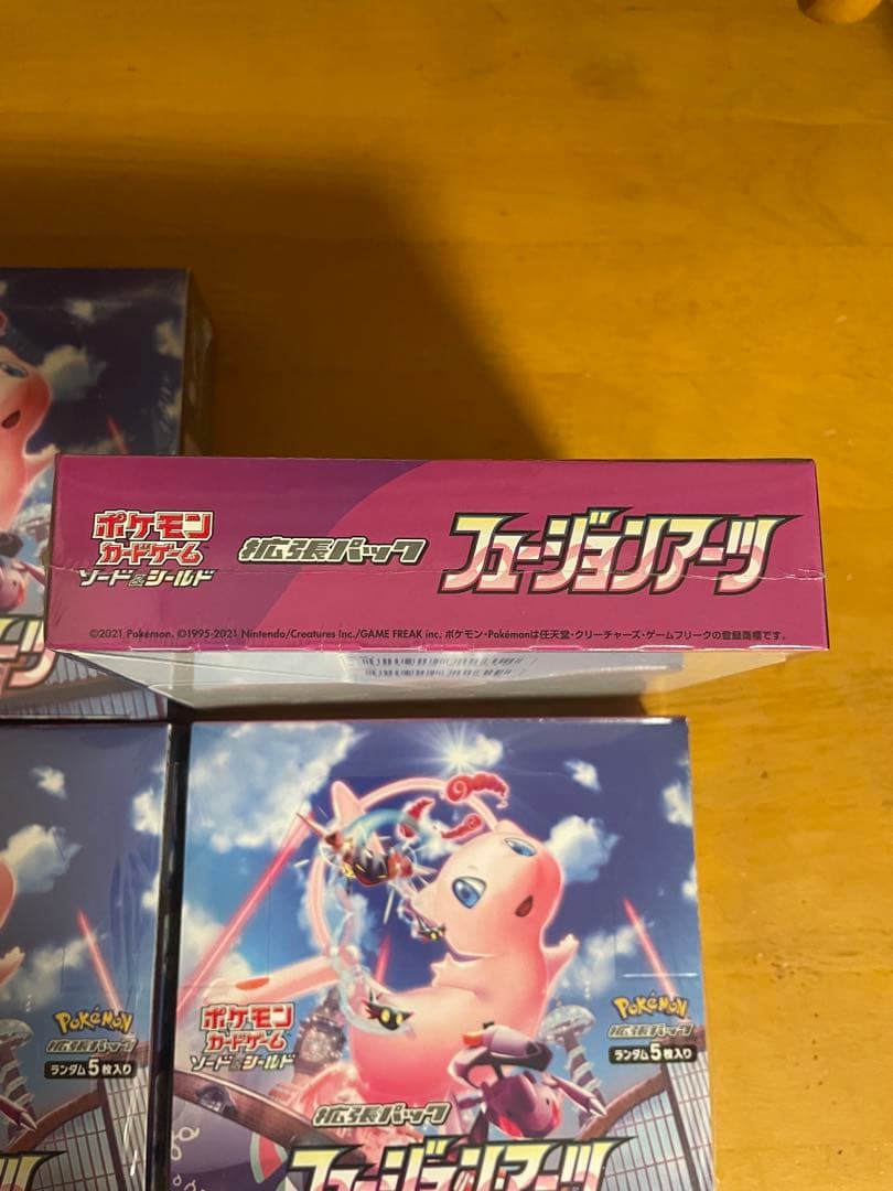 ポケモンカード　フュージョンアーツ シュリンク付き BOX 4個