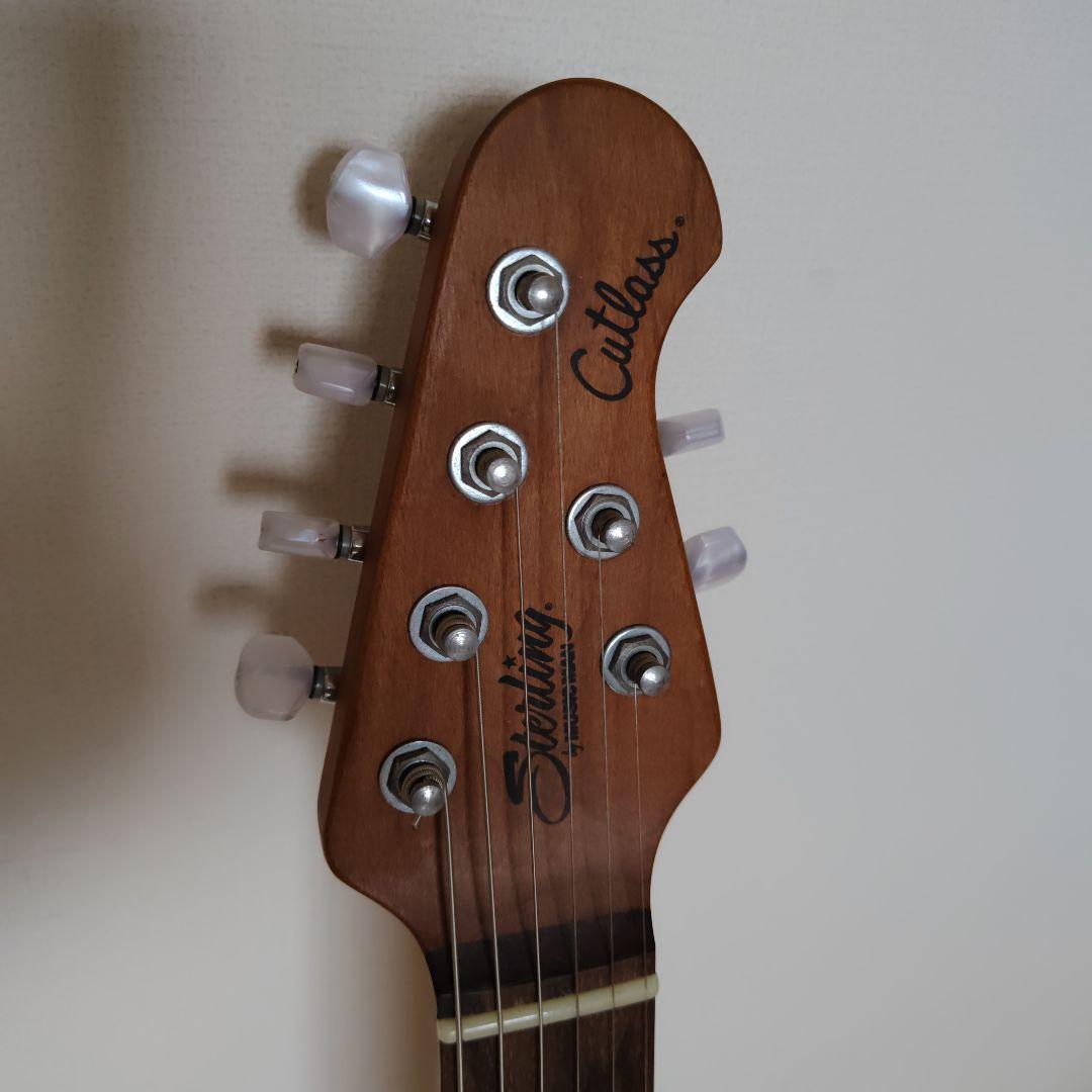 Sterling　by　musicman CUTLASS CT50HSS（改）