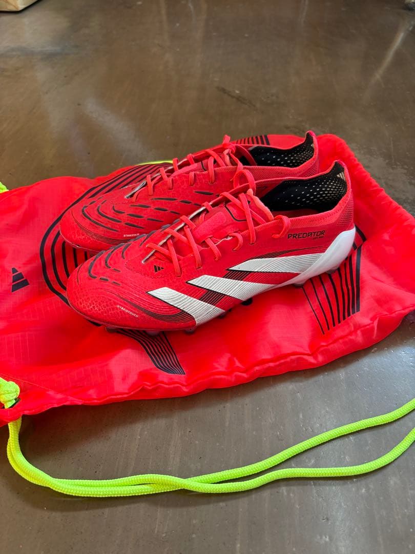 最終価格！！プレデターエリート AG