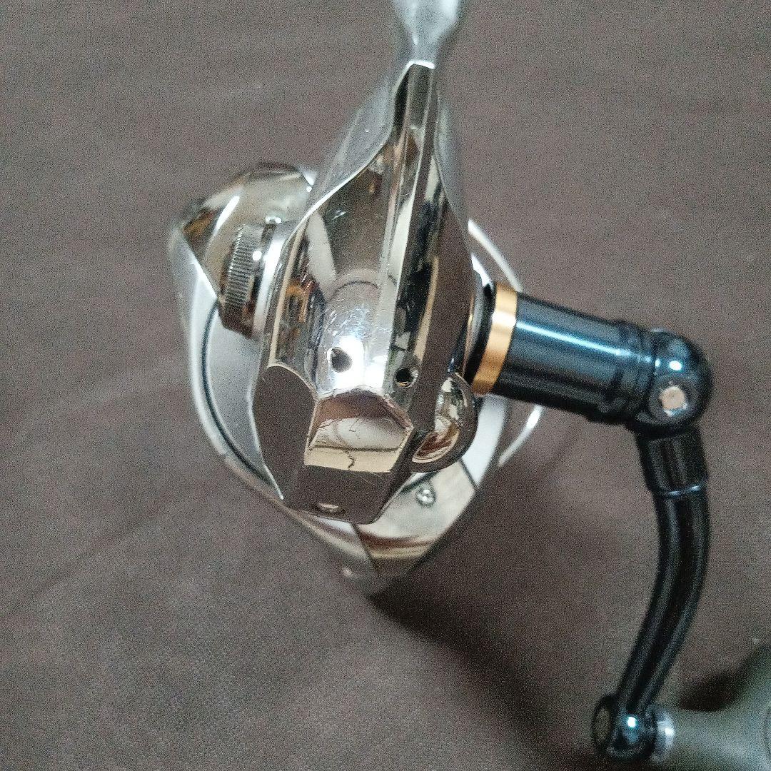 BIOMASTER SW8000PG スピニングリール