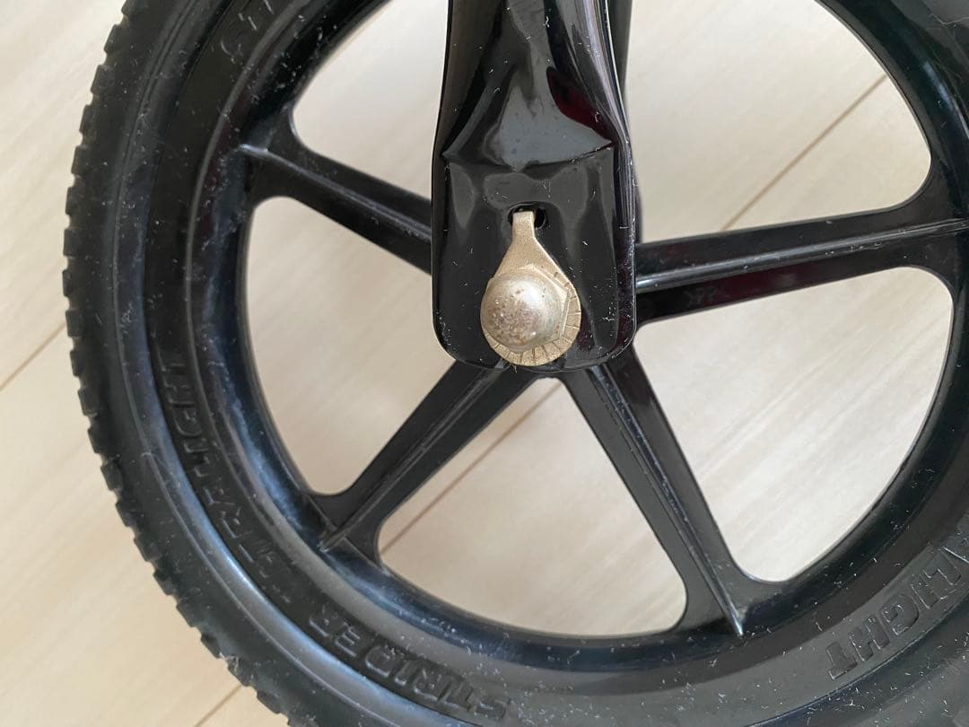 ストライダー　STRIDER 12 イエロー