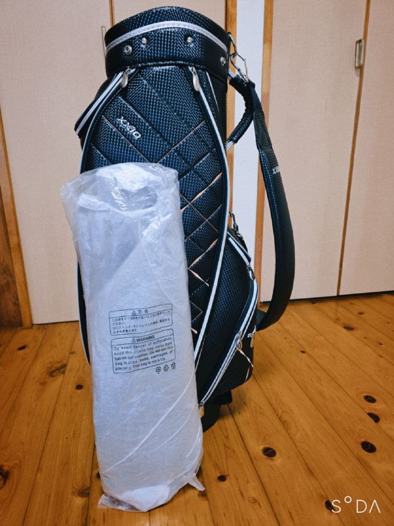 XXIO ゴルフバッグ・キャディバッグ ブラック