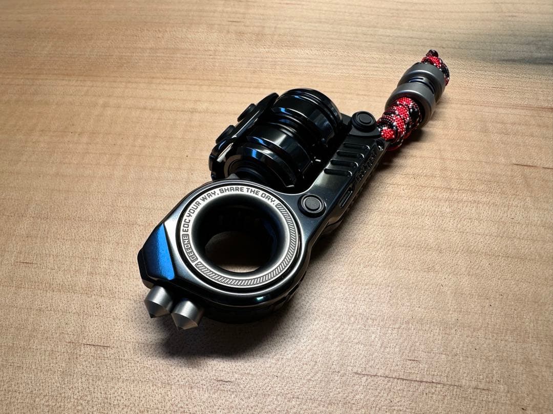 し*の様 GoBiggeR sinian ジルコニウム　カスタム　フィジェットト