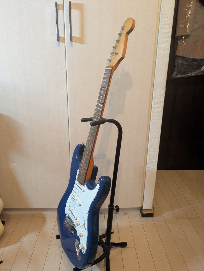 Solfege エレキギター　ストラトキャスター　ブルー