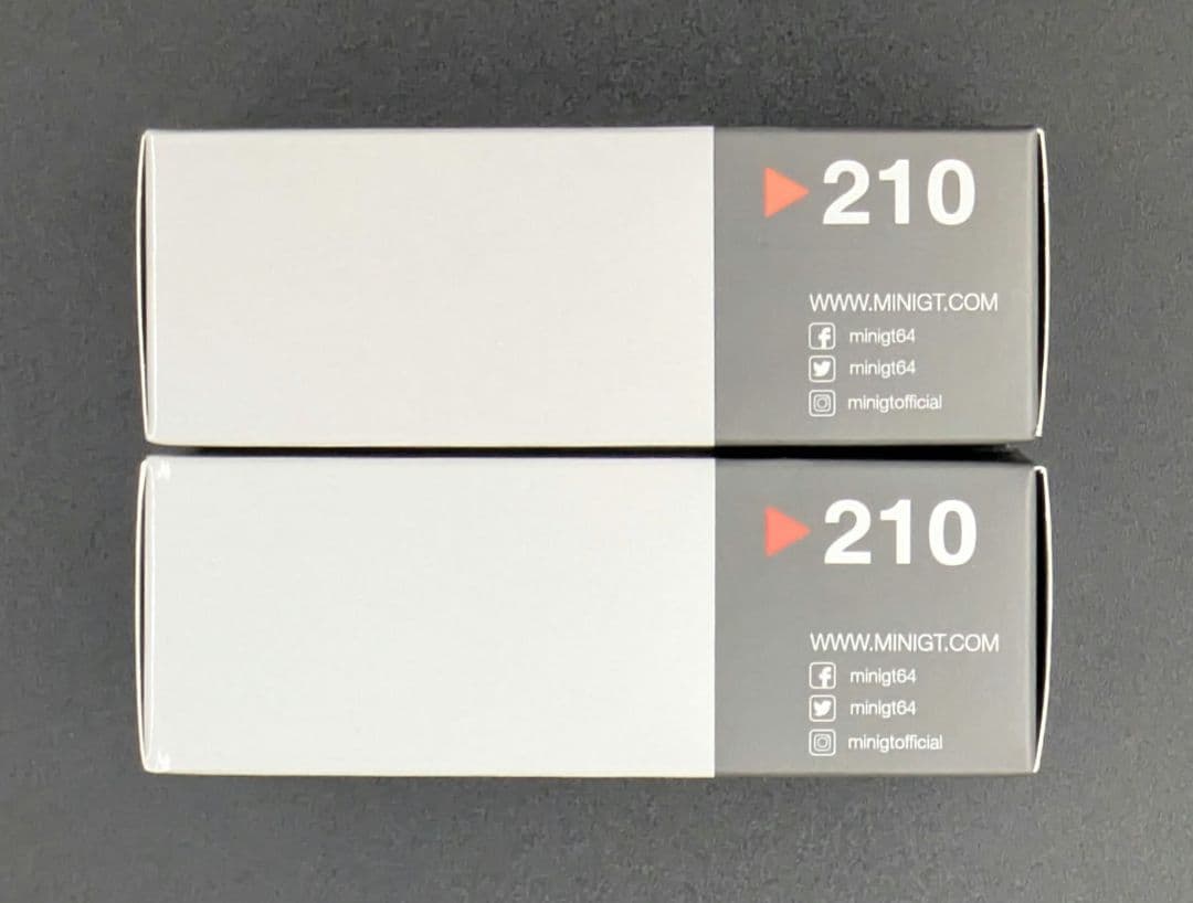 MINI GT Porsche 911 Carrera S GTシルバー 210