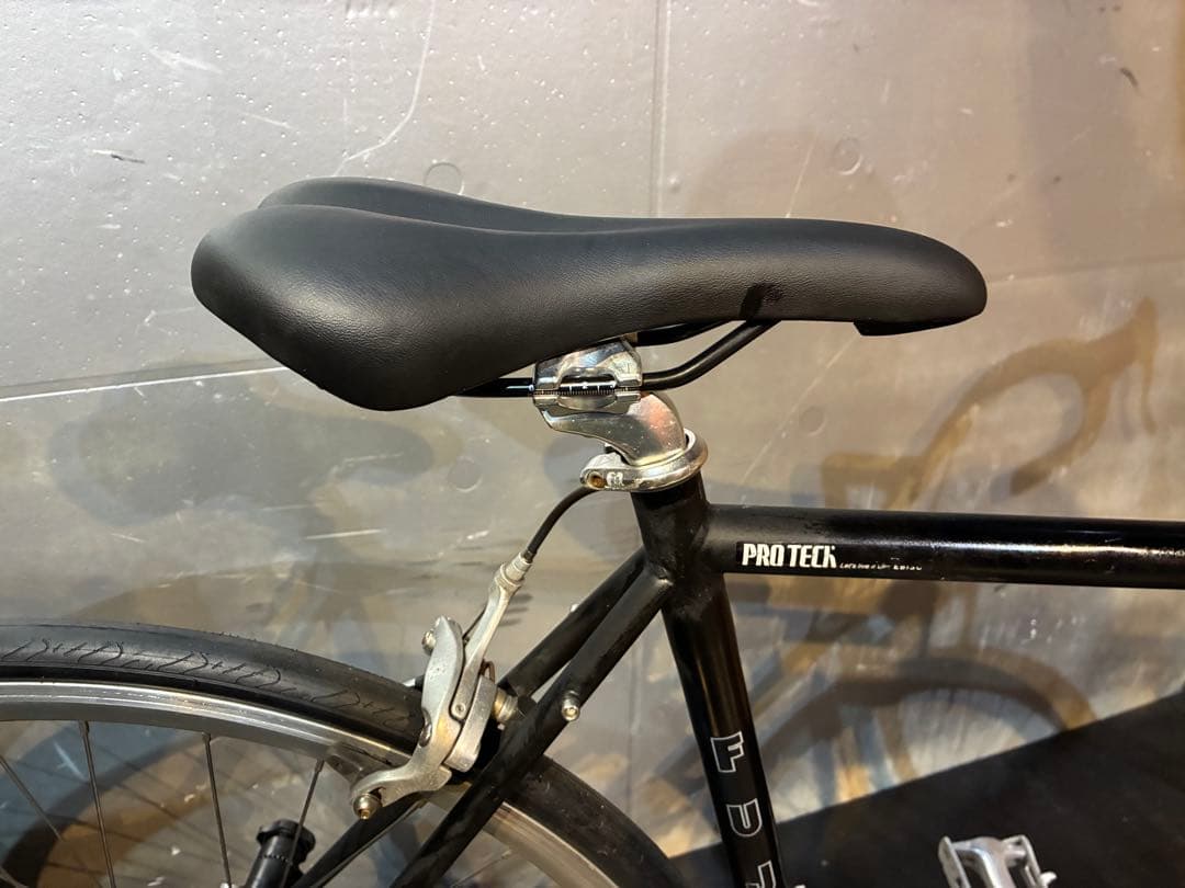 J25【大阪堺市/取引】訳ありクロスバイク FUJI STRATOS 520mm