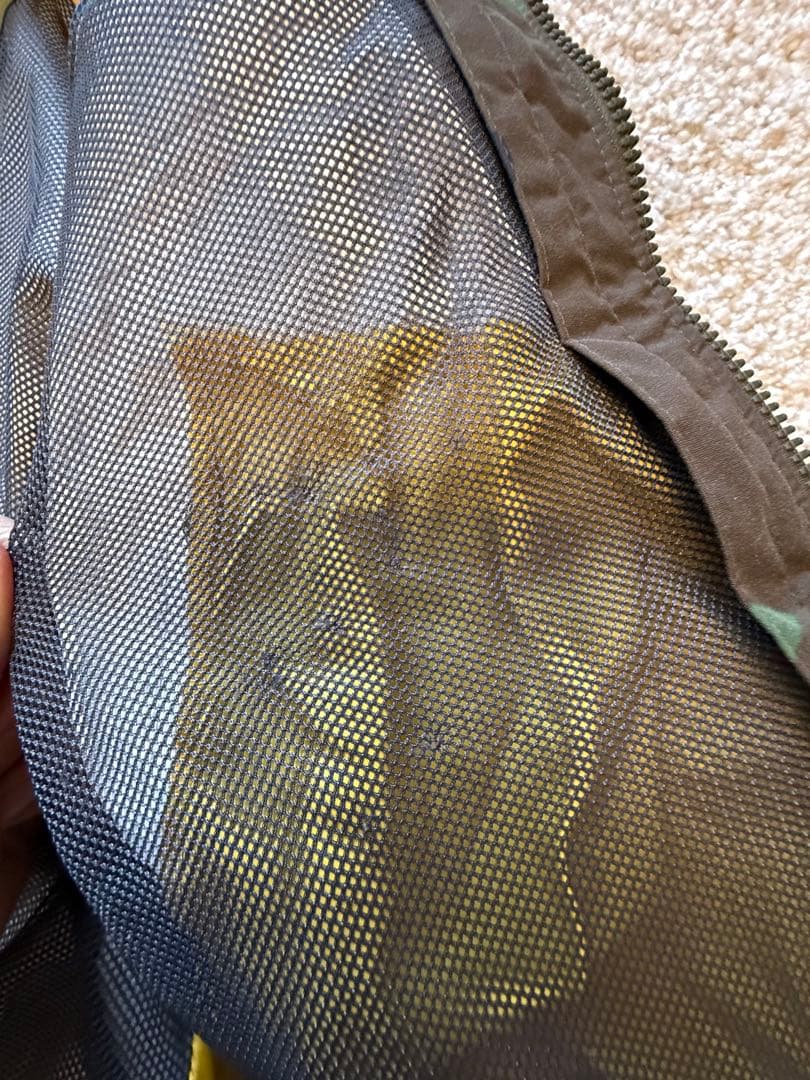 美品　ノースフェイス キッズ スノーウェア 130、120 上下セット 迷彩