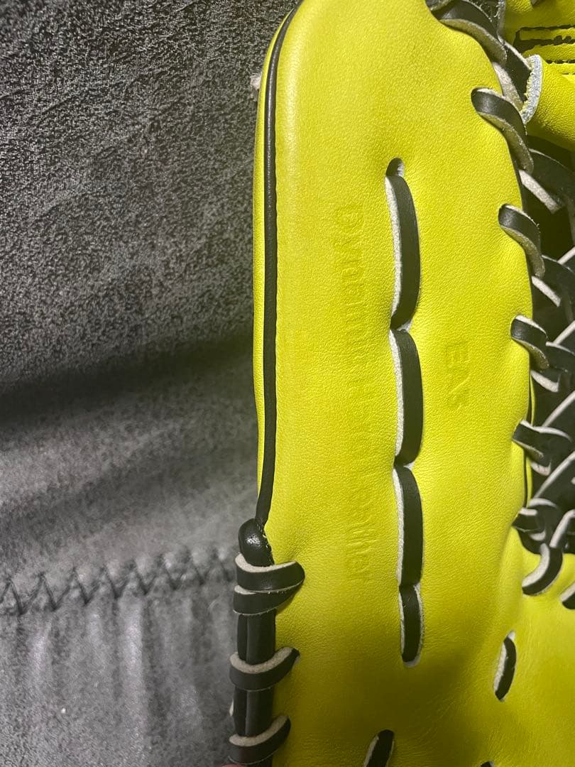 山本グラブスタジオ　YGS