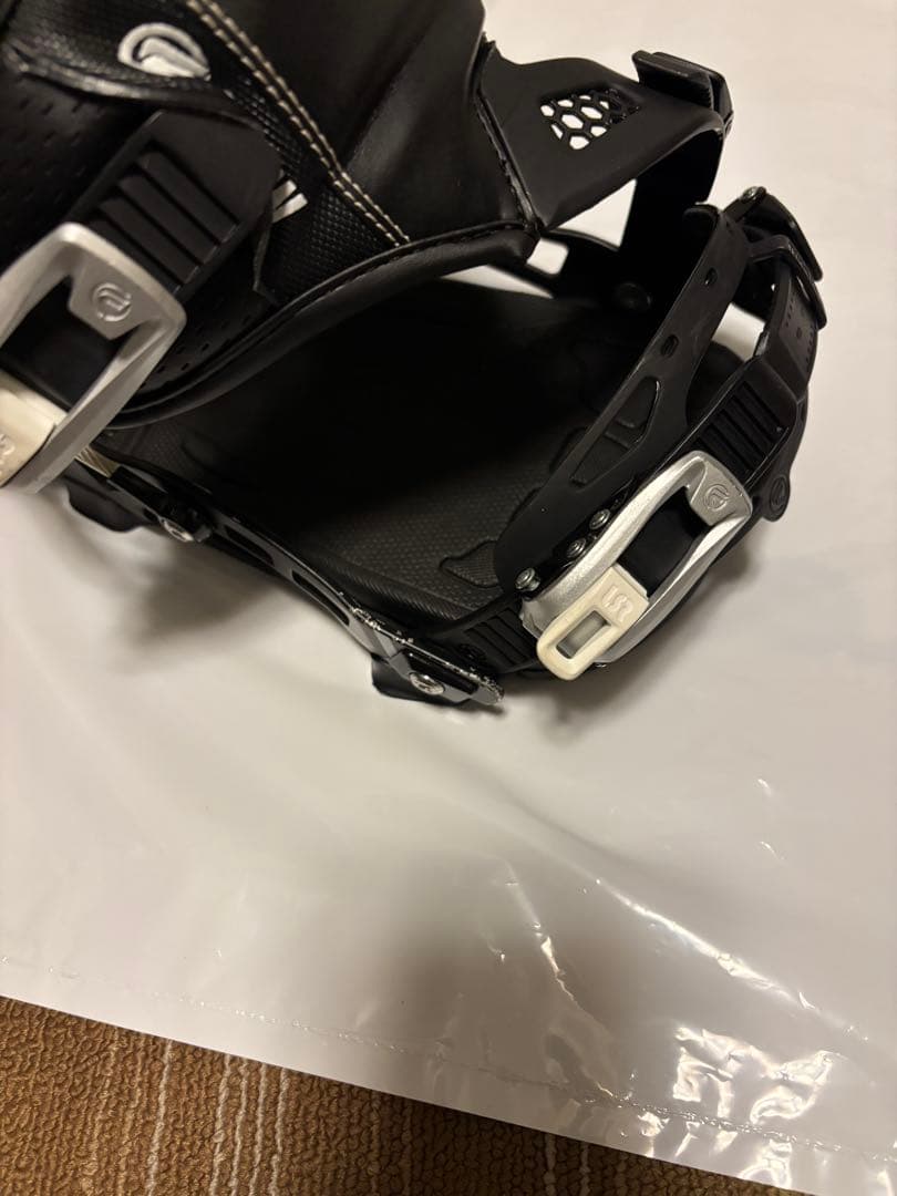 FLOW NX2 リアエントリー スノーボードビンディング ブラック