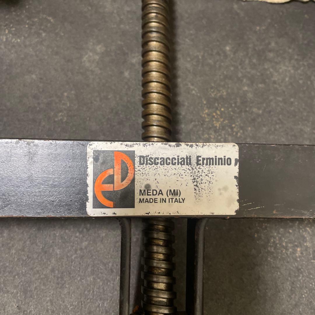 ピアノ椅子　ディスカチャーチ　イタリア製　動作確認済みで問題なく上下します。