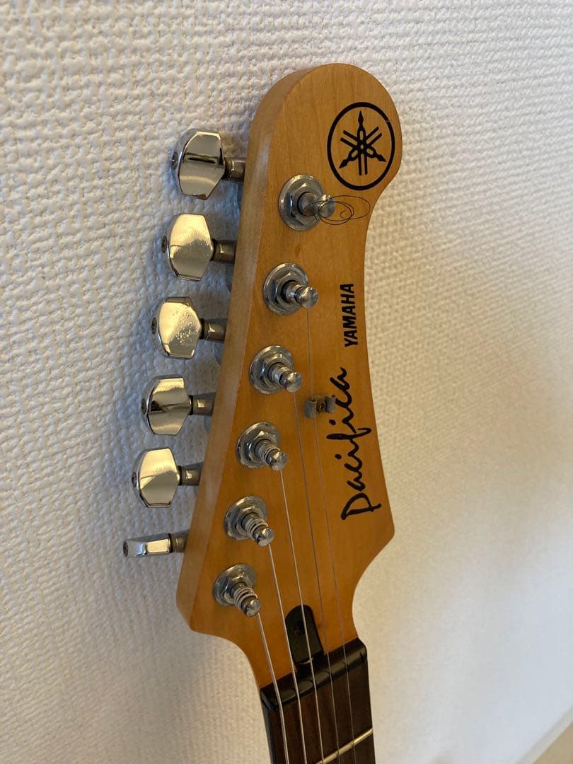 YAMAHA PACIFICA ギター