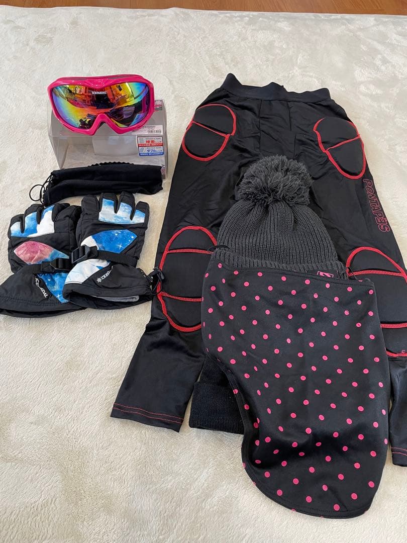 ICEPARDAL アイスパーダル　ウェア上下　ゴーグル　グローブニット帽セット