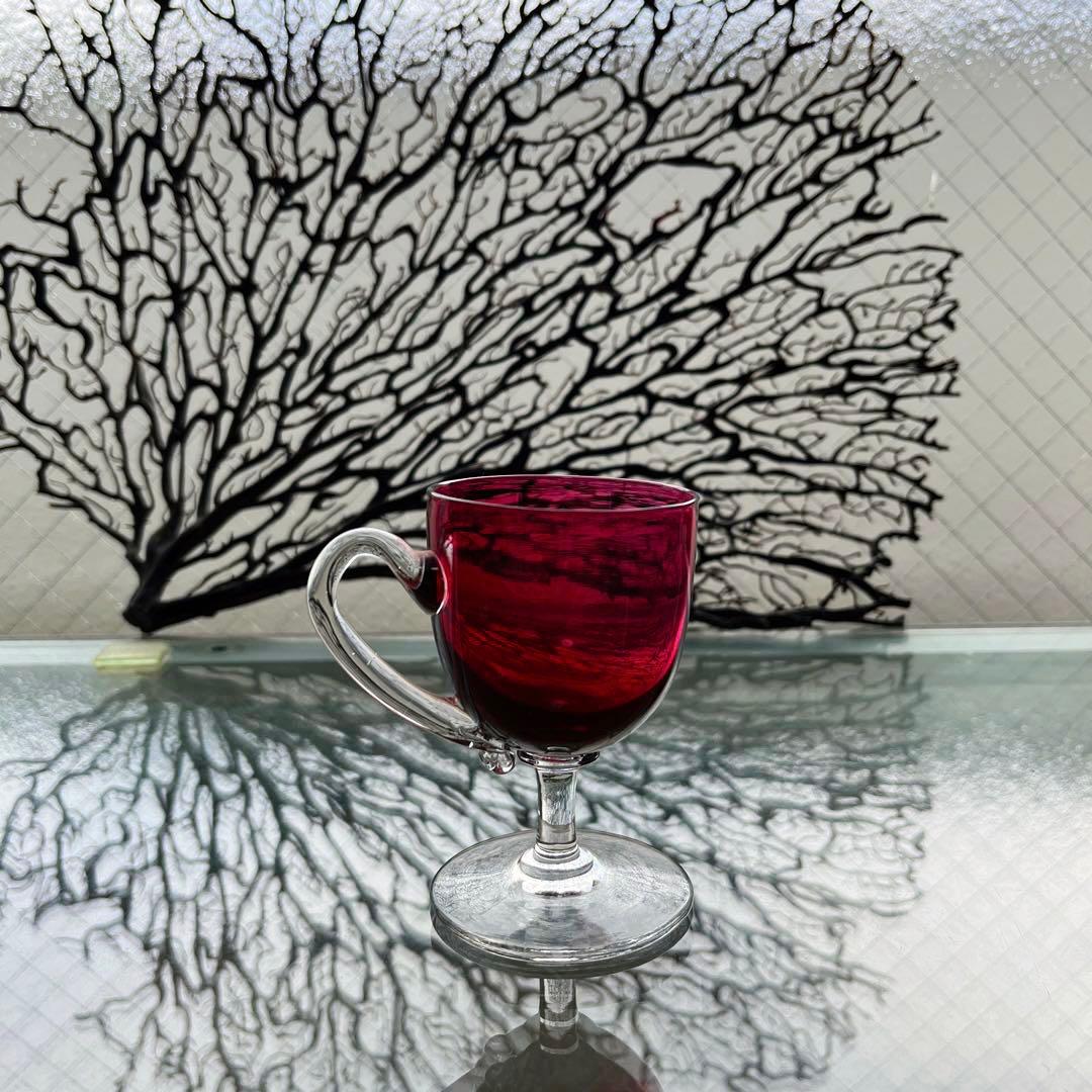 骨董　時代ガラス　希少　金赤ガラス　取手付き　アイスクリームコップ　ウラン