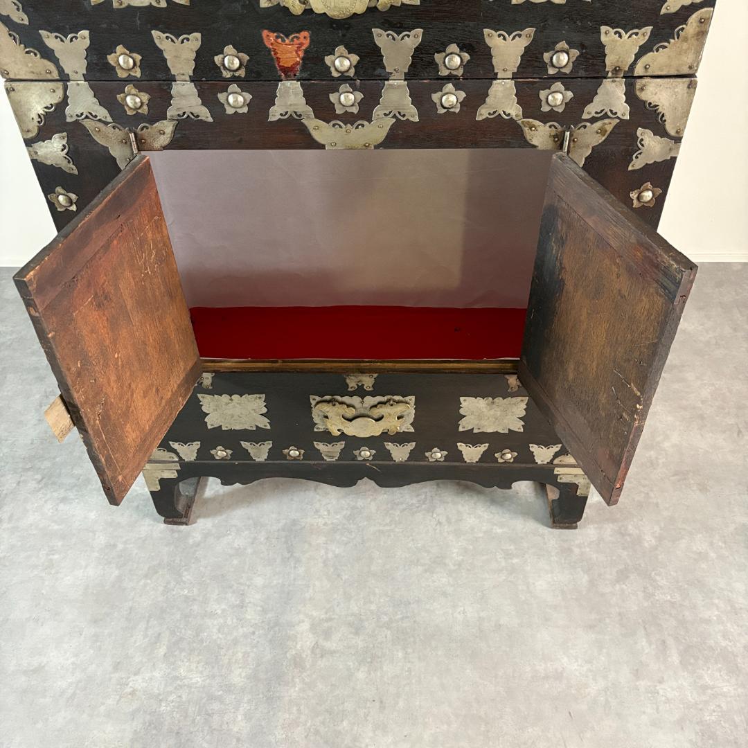 収納棚｜李朝 キャビネット