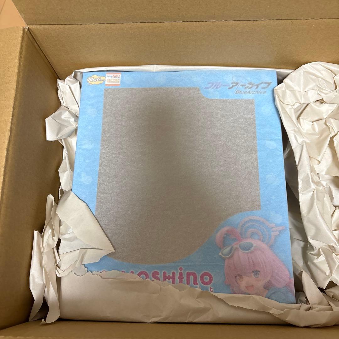 ブルーアーカイブ　ホシノ　水着　フィギュア