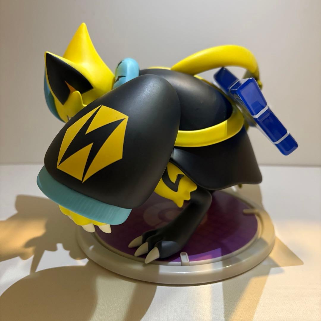 ポケモンユナイト　ゼラオラ　バンドスタイル　フィギュア　中国限定