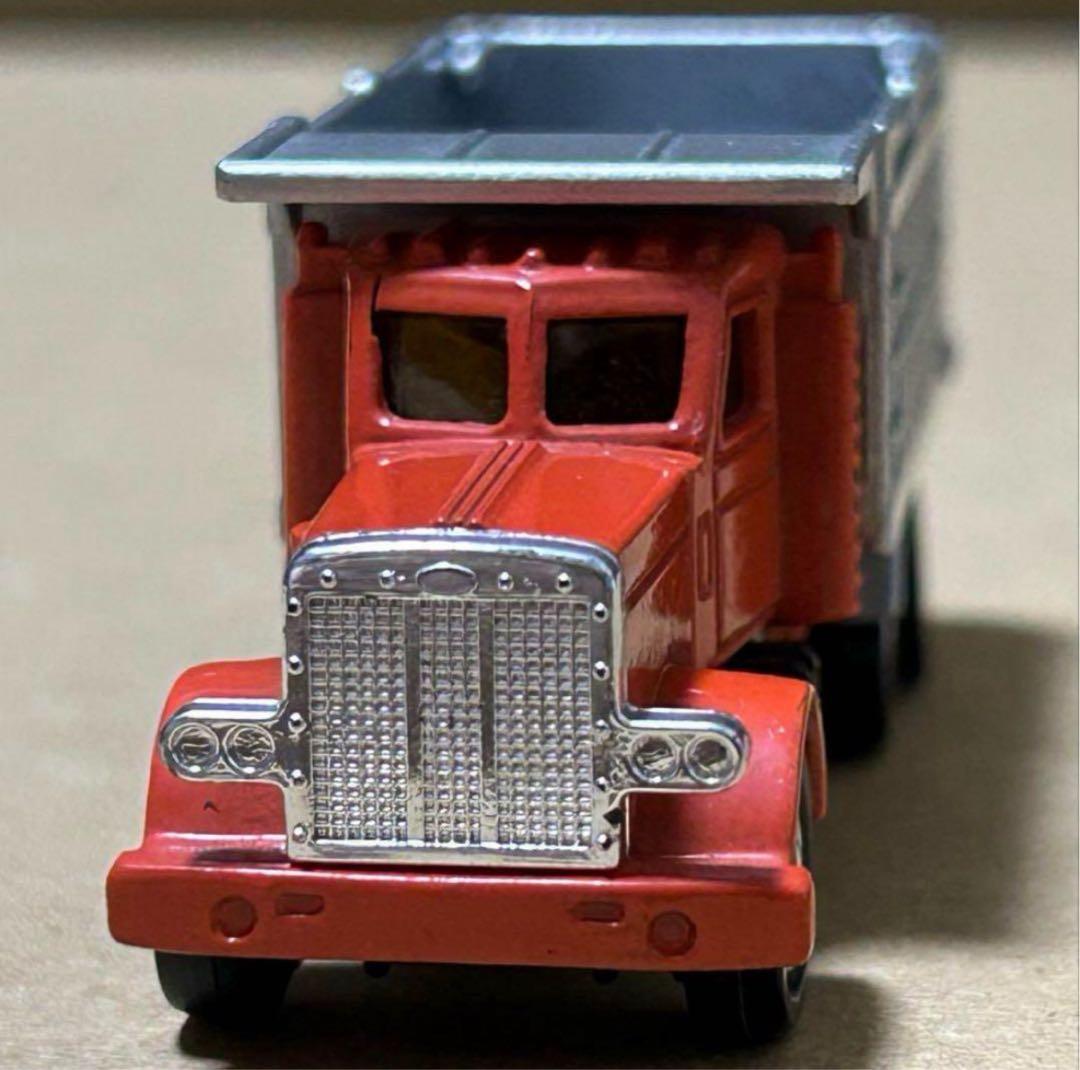 トミカ アメリカン ダンプトラック オレンジ