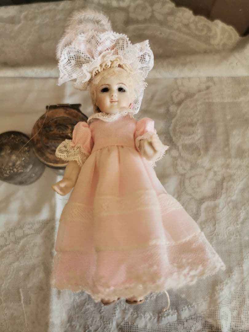 ヴィンテージ 作家物 14.5㎝三つ編のフレンチビスクドール キャシーハンセン作