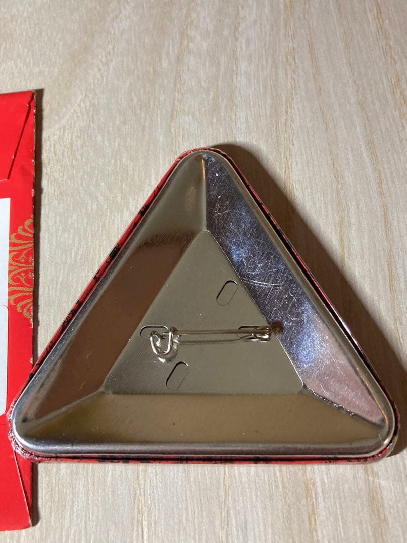 トンガリバースデー缶バッジ　Mr.3