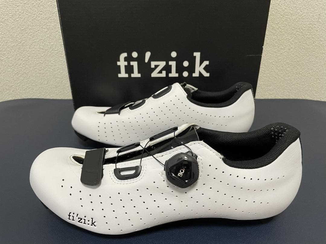 fizik フィジーク TEMPO R5 41EU 26.4cm ロードバイク