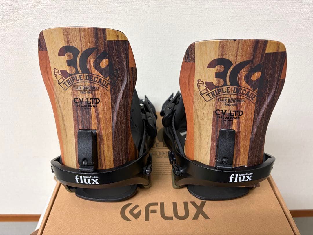 FLUX F23CVST ビンディング ブラック