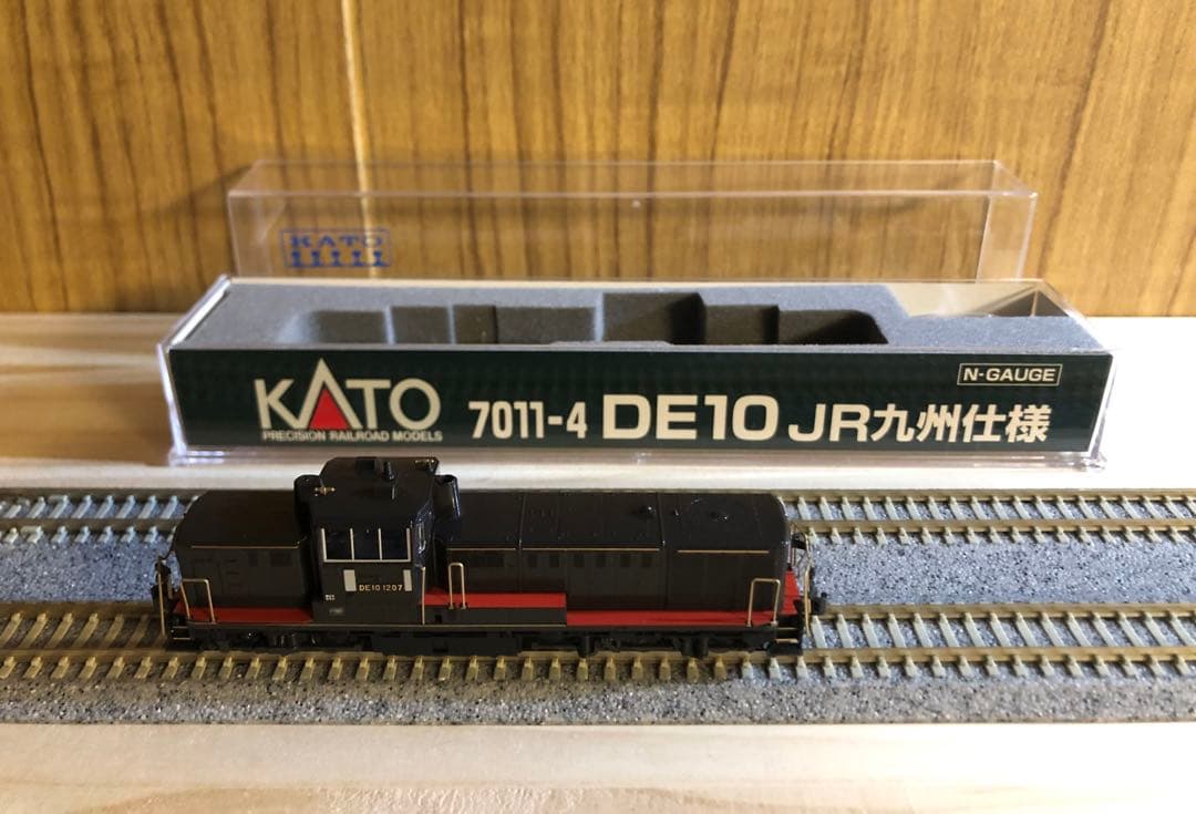 【中古・美品】KATO 7011-4 DE10 JR九州仕様