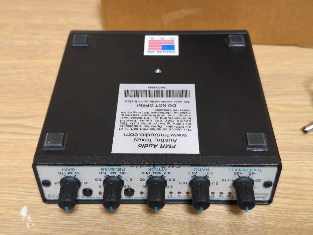 FMR AUDIO RNC1773E ほぼ新品