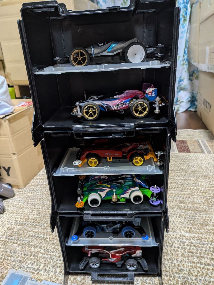 ミニ四駆 10台 +ポータブルピット3個