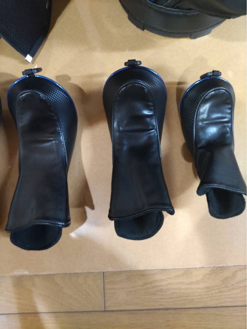 TOUR B ゴルフバッグ・キャディバッグ CBG820. ブラック/ブルー