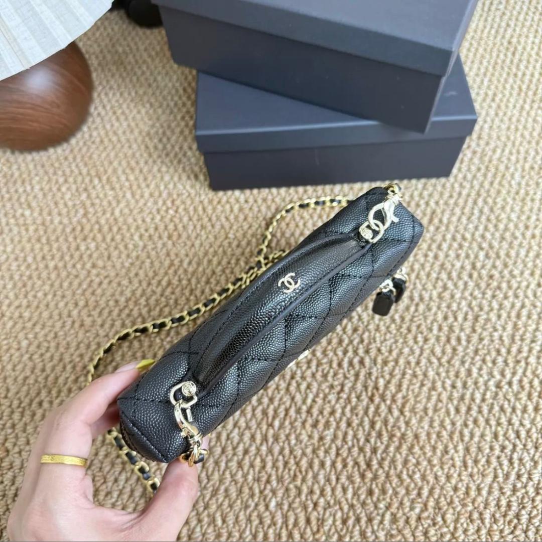 新品・ノベルティ ☆ 非売品 ブラック ショルダーバッグ