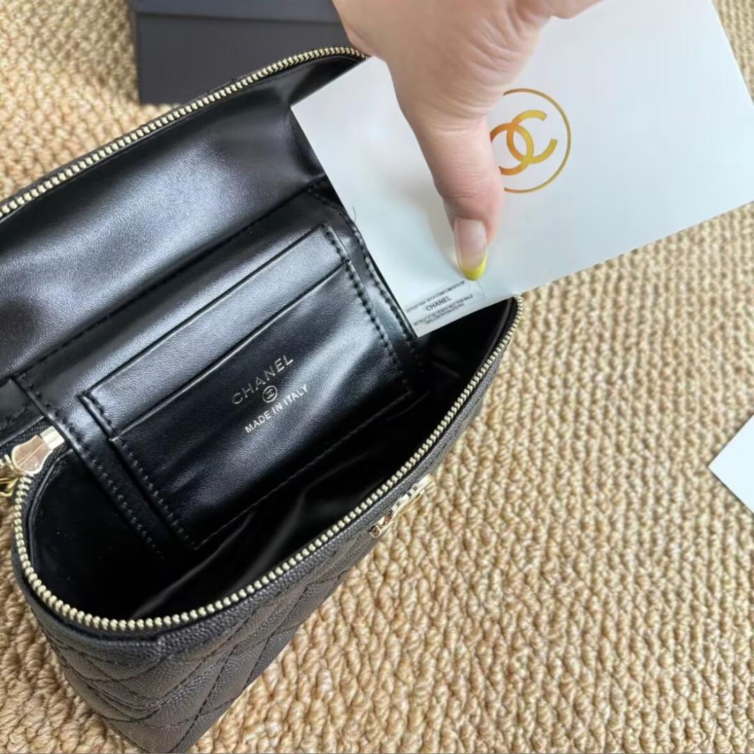 新品・ノベルティ ☆ 非売品 ブラック ショルダーバッグ