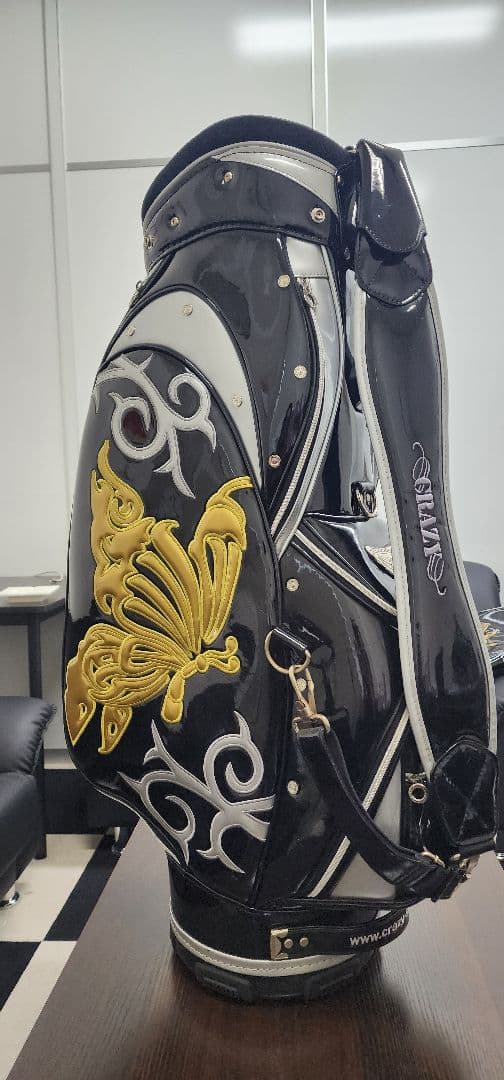 CRAZY ゴルフバッグ 　蝶と薔薇　刺繍