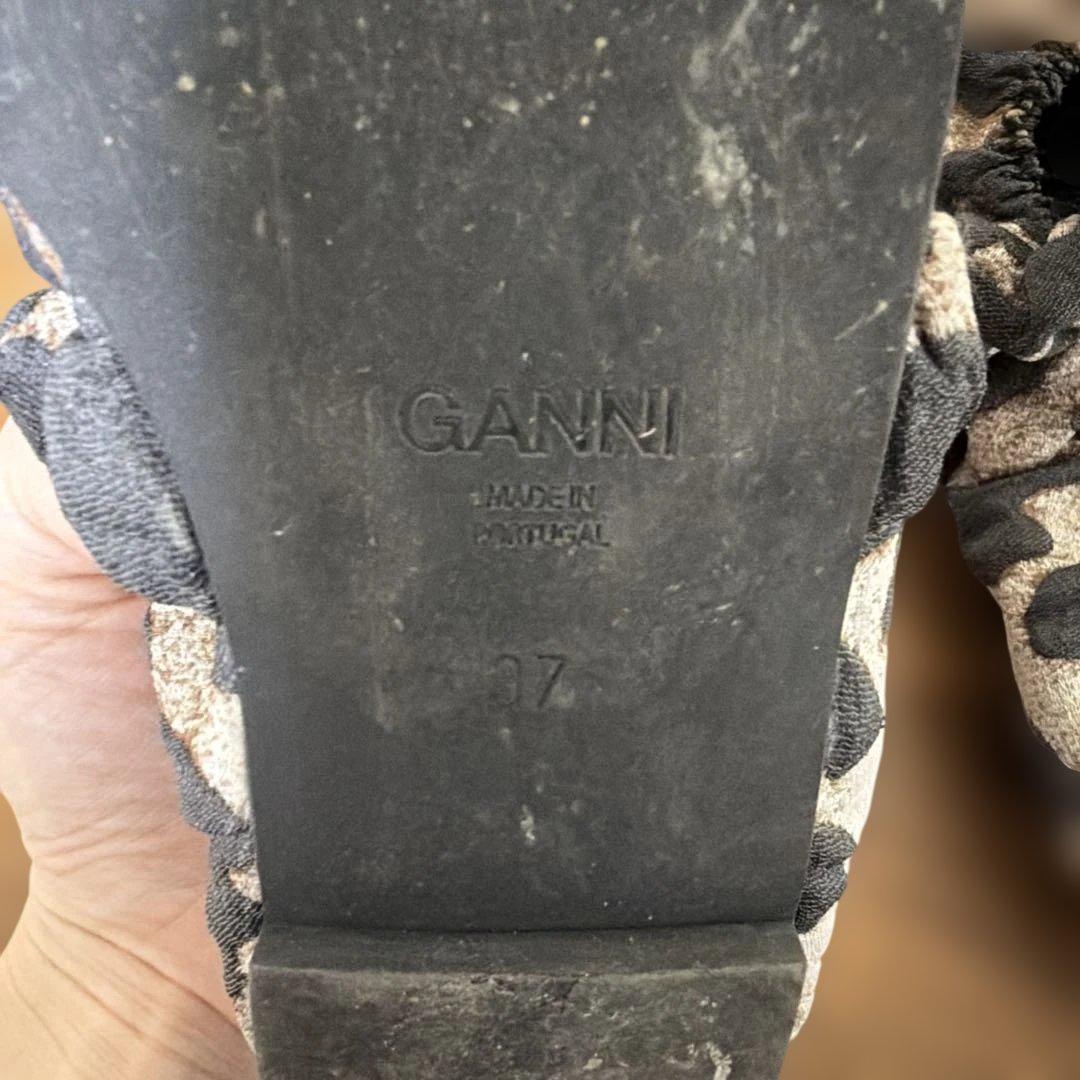 GANNI ヒョウ柄 バレエシューズ