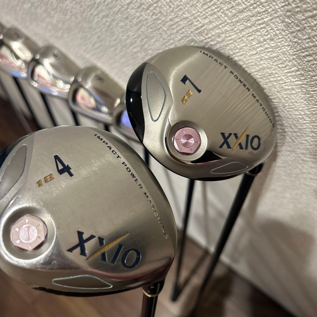 ゼクシオ4 レディース　10本　右利き　パーリーゲイツ　ゴルフセット