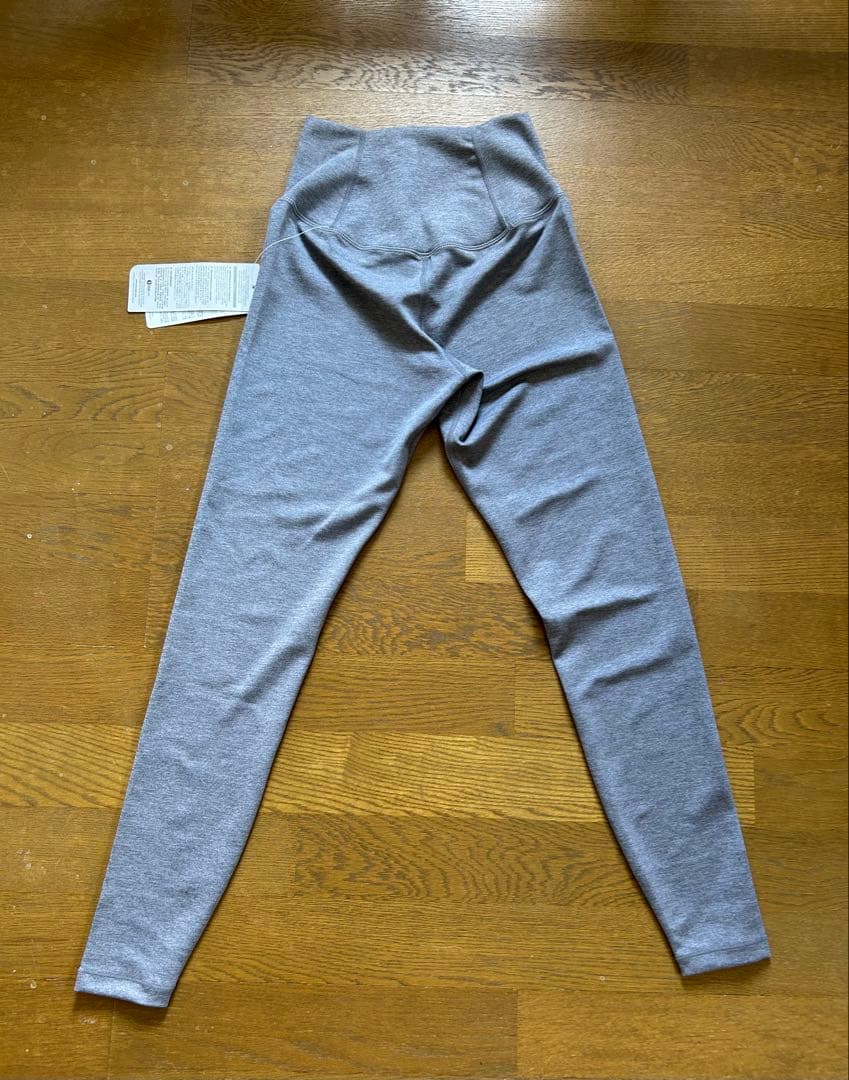 【easyoga】レギンス グレー (新品未使用)