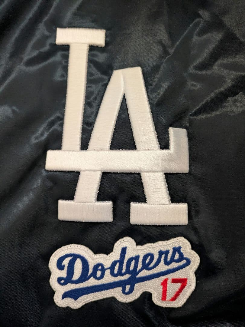 ロサンゼルスドジャースDodgers17　スタジャン　大谷翔平 L パーカー濃紺