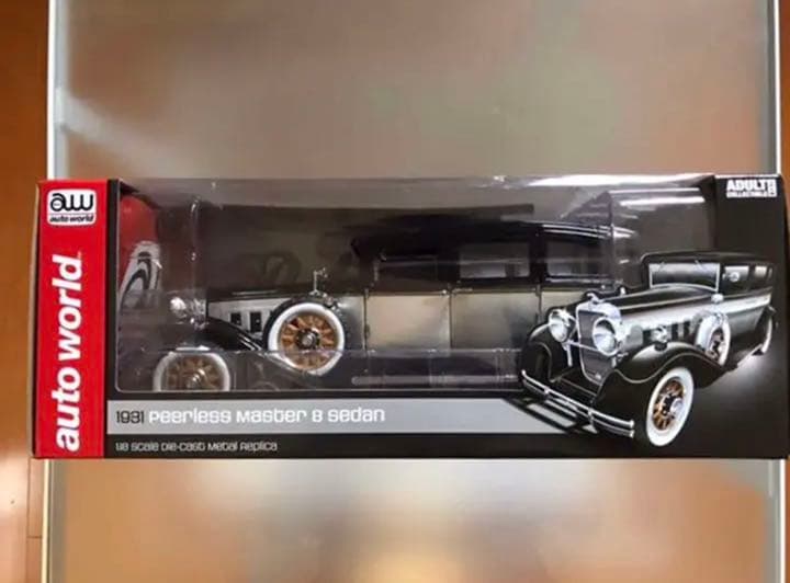 価格変更1/18 オートワールドpeerlessmaster8限定1500台絶版