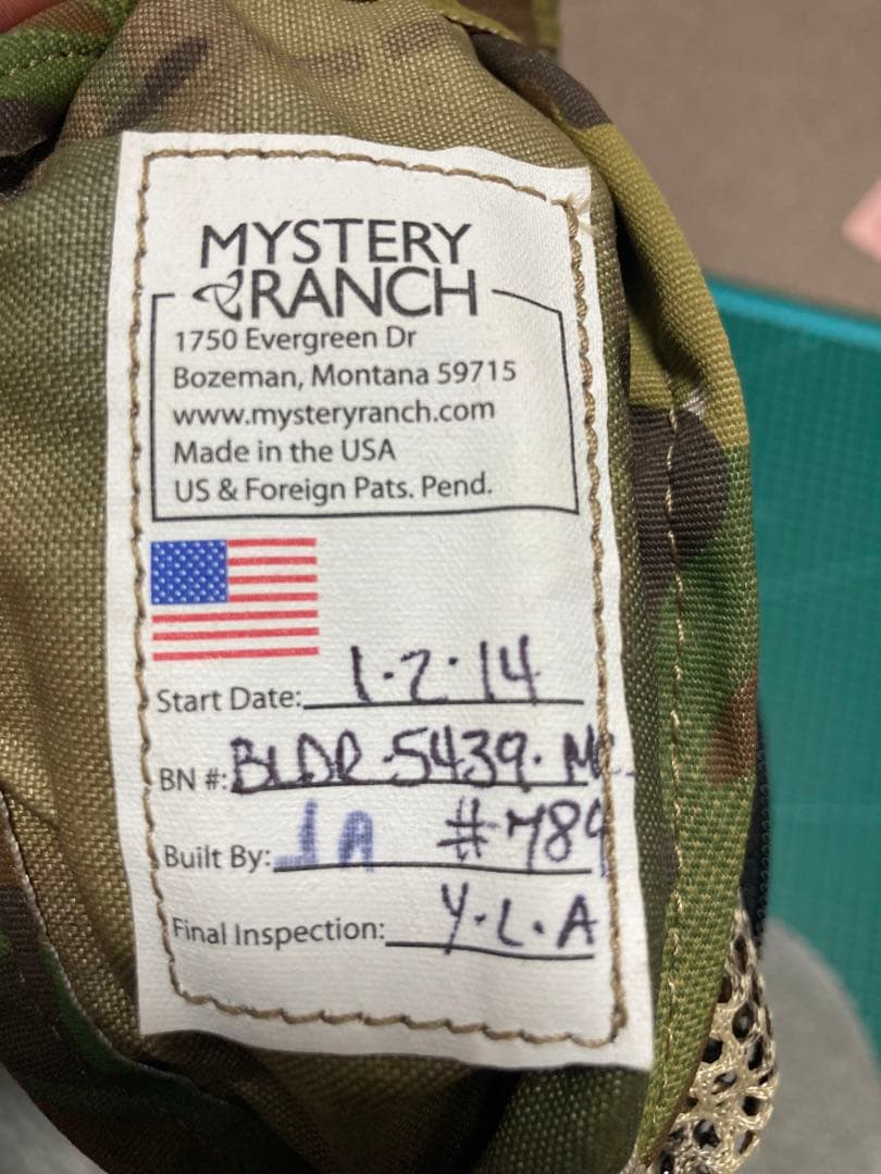 ミステリーランチ　ラジオポーチ　マルチカム