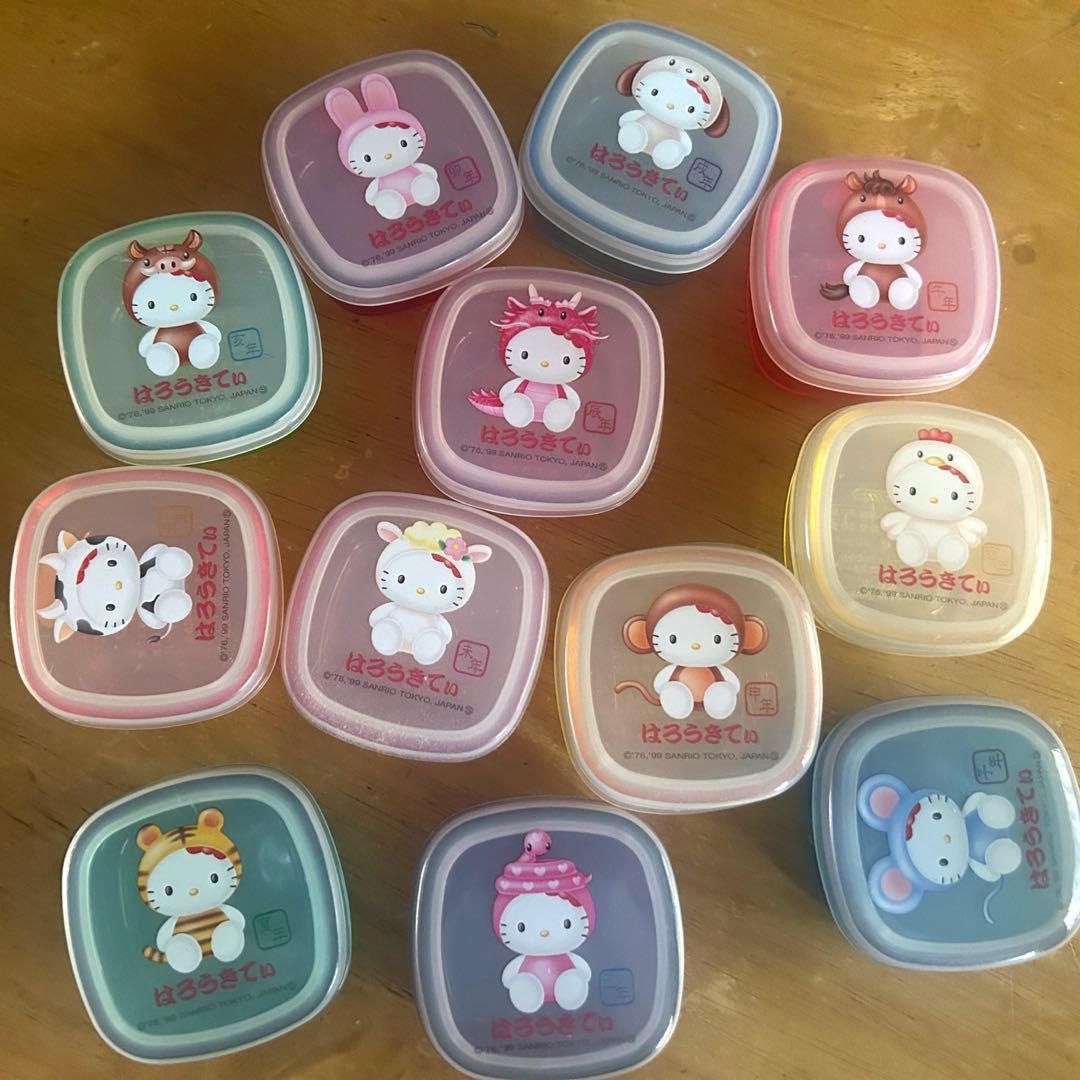 サンリオ　ハローキティ　干支ミニケースセット