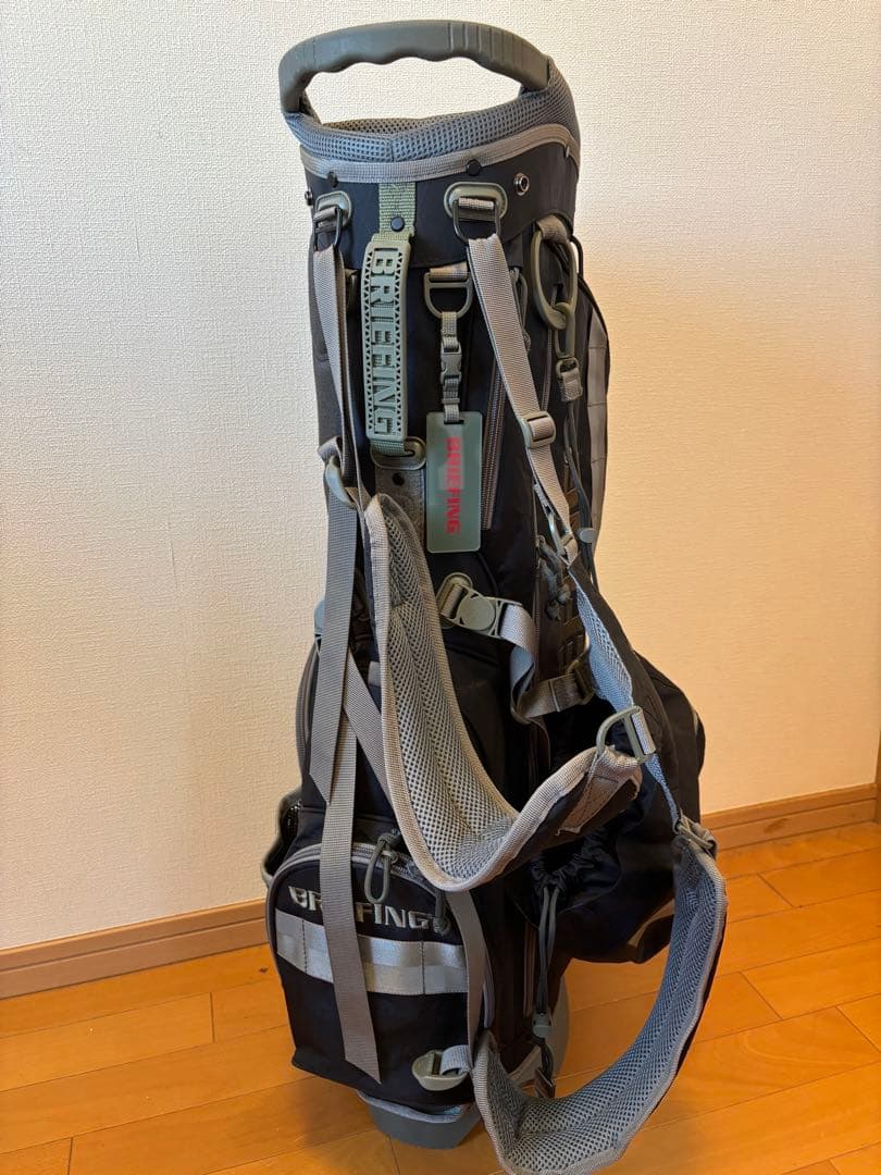 BRIEFING キャディバッグ ブラック/グレー アイアンカバーセット