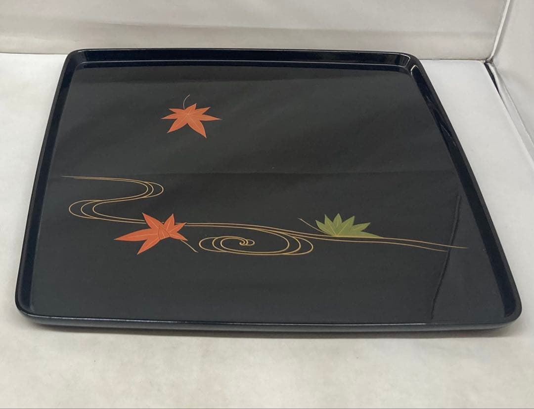 B542b「輪島塗 卓上膳　五」 共箱　竜田川　紅葉　懐石・会席道具　茶道具