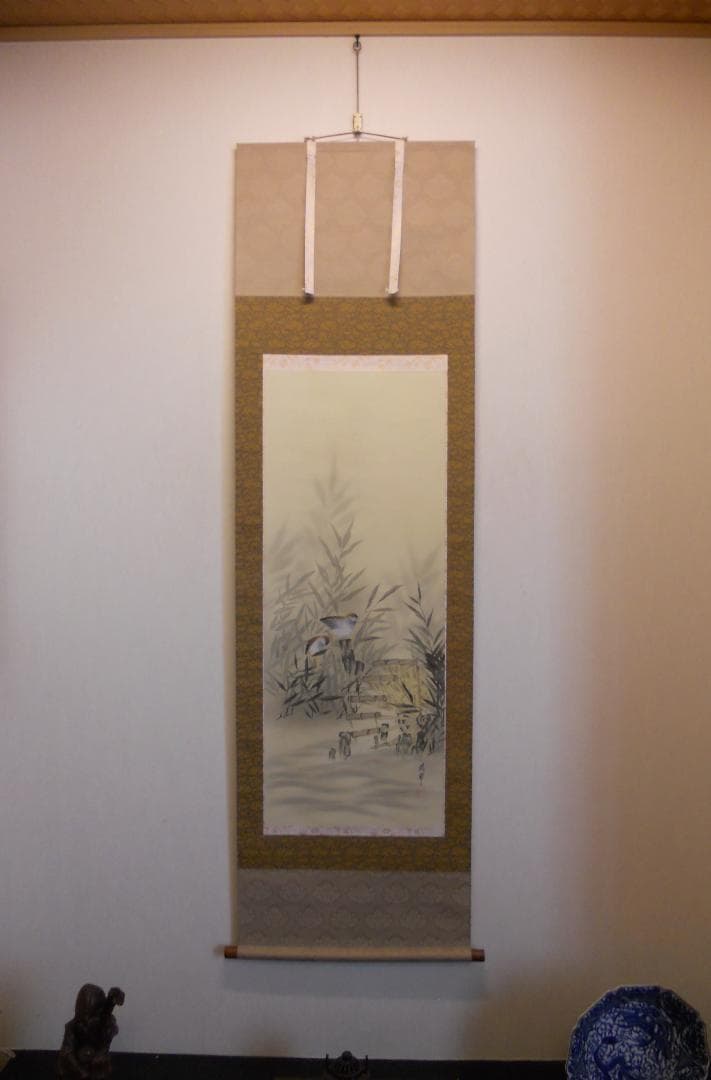 掛け軸 晴翠 竹に雀 絹本 希少 軸装 茶道具 掛軸 美品 です。