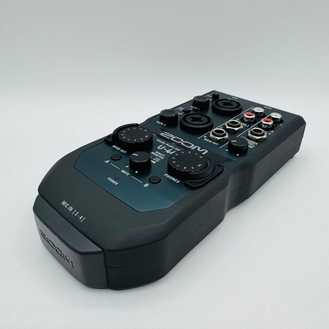【極美品】ZOOM U-44 オーディオインターフェイス