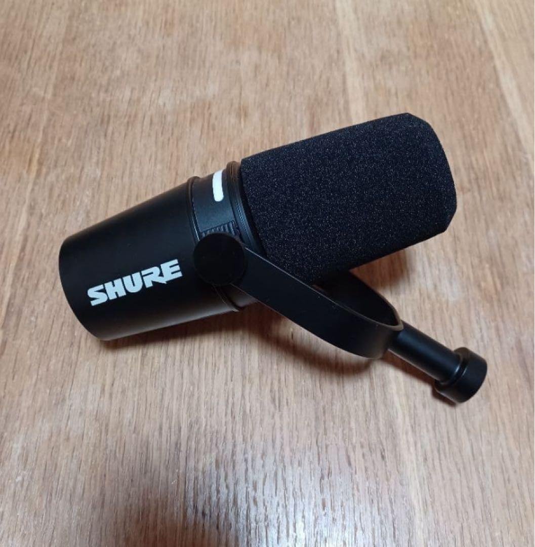 【美品】SHURE MV7+ ポッドキャストマイク
