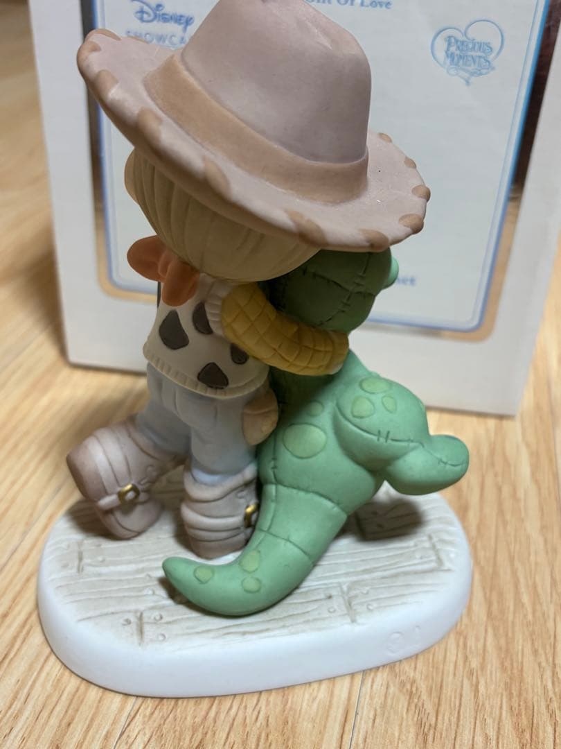 プレシャスモーメント人気シリーズトイストーリーディズニー 陶器フィギュア