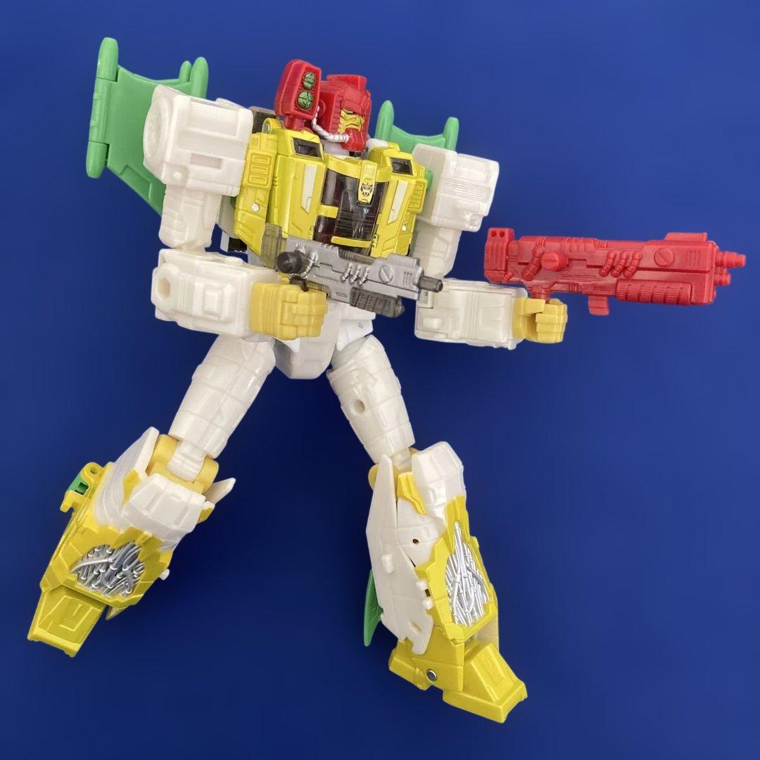 Transformers TL-09 ジアクサス　トランスフォーマー　レガシー