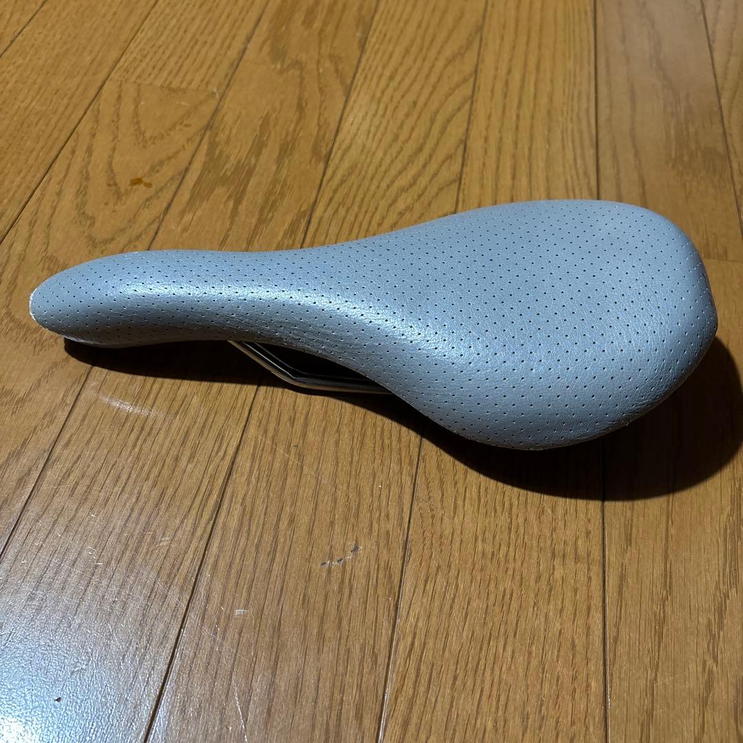 サンマルコ SAN MARCO ゾンコラン ZONCOLAN サドル