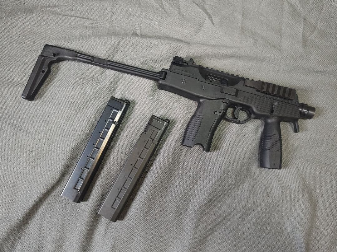 た*き様 KSC ガスブローバックサブマシンガン　MP9