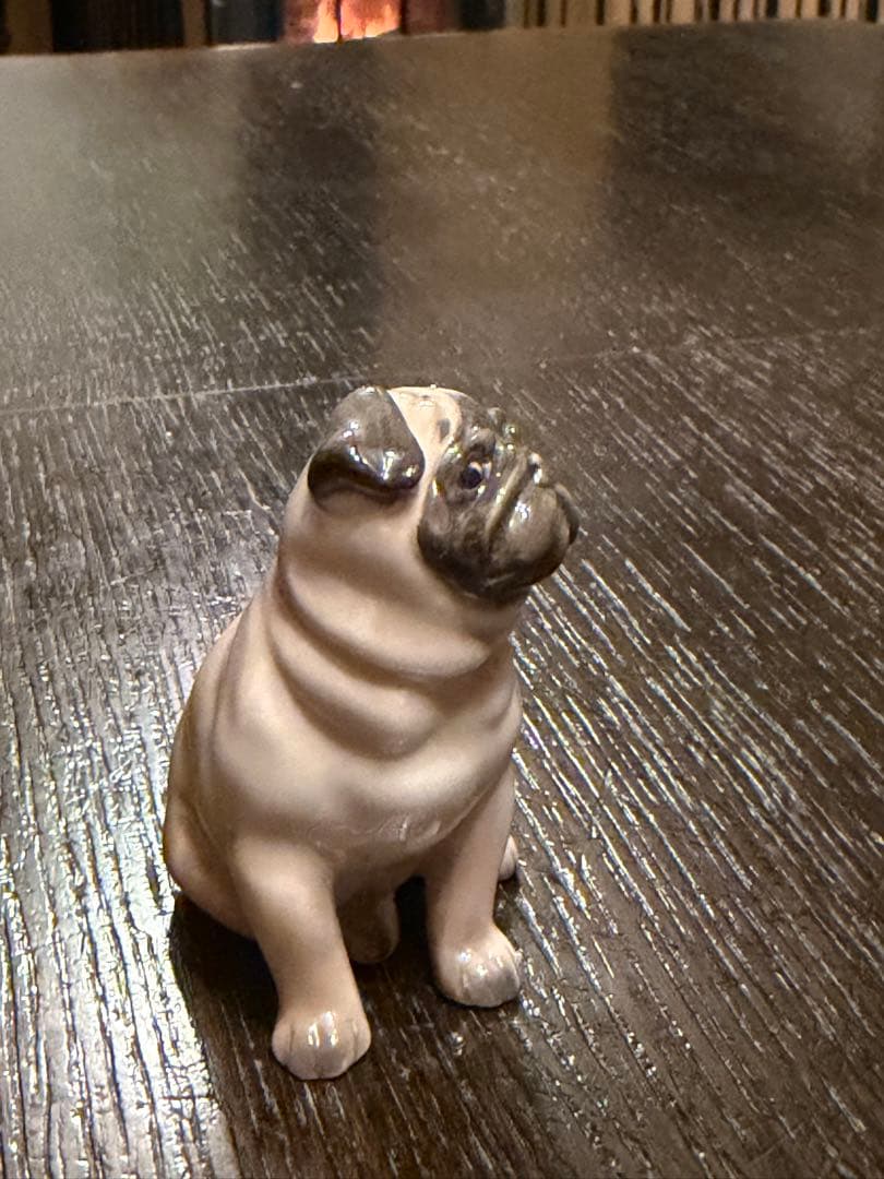 ロイヤルコペンハーゲン　フィギュリン パグ