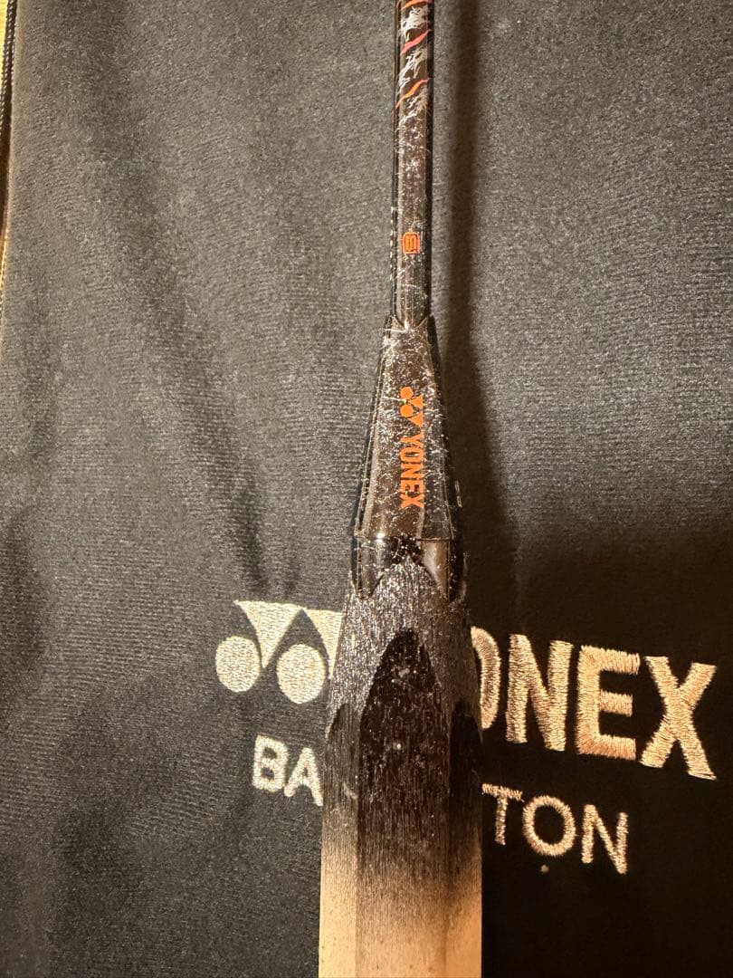 美品 ヨネックス アストロクス99ゲーム 4UG5